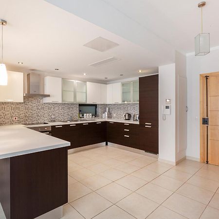 Pender Lux Complex - 3Br Unit With Private Parking By 360 Estates Lägenhet St. Julian's Exteriör bild