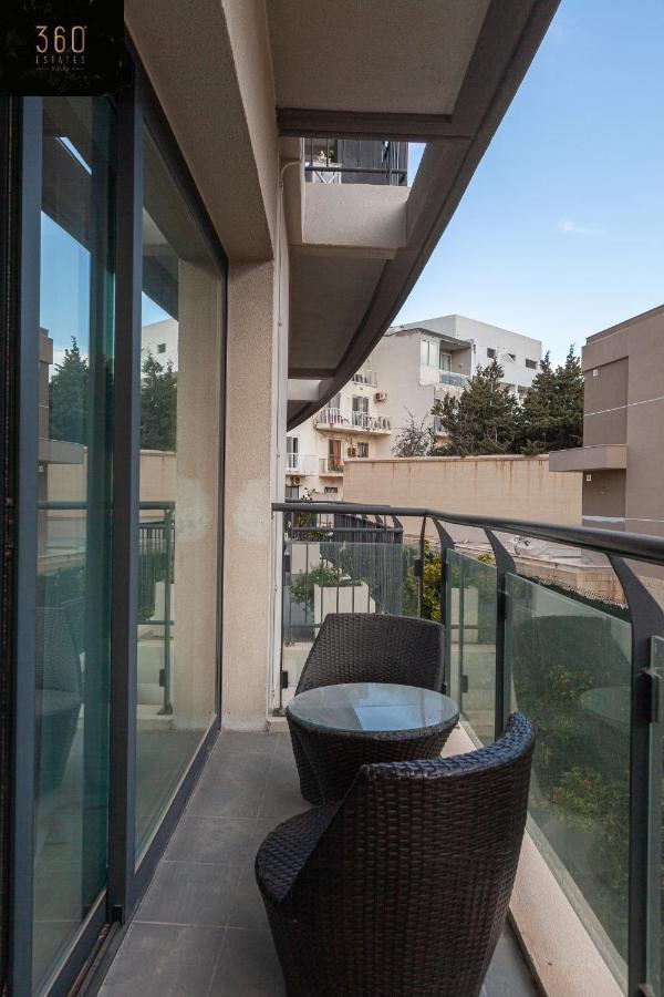 Pender Lux Complex - 3Br Unit With Private Parking By 360 Estates Lägenhet St. Julian's Exteriör bild