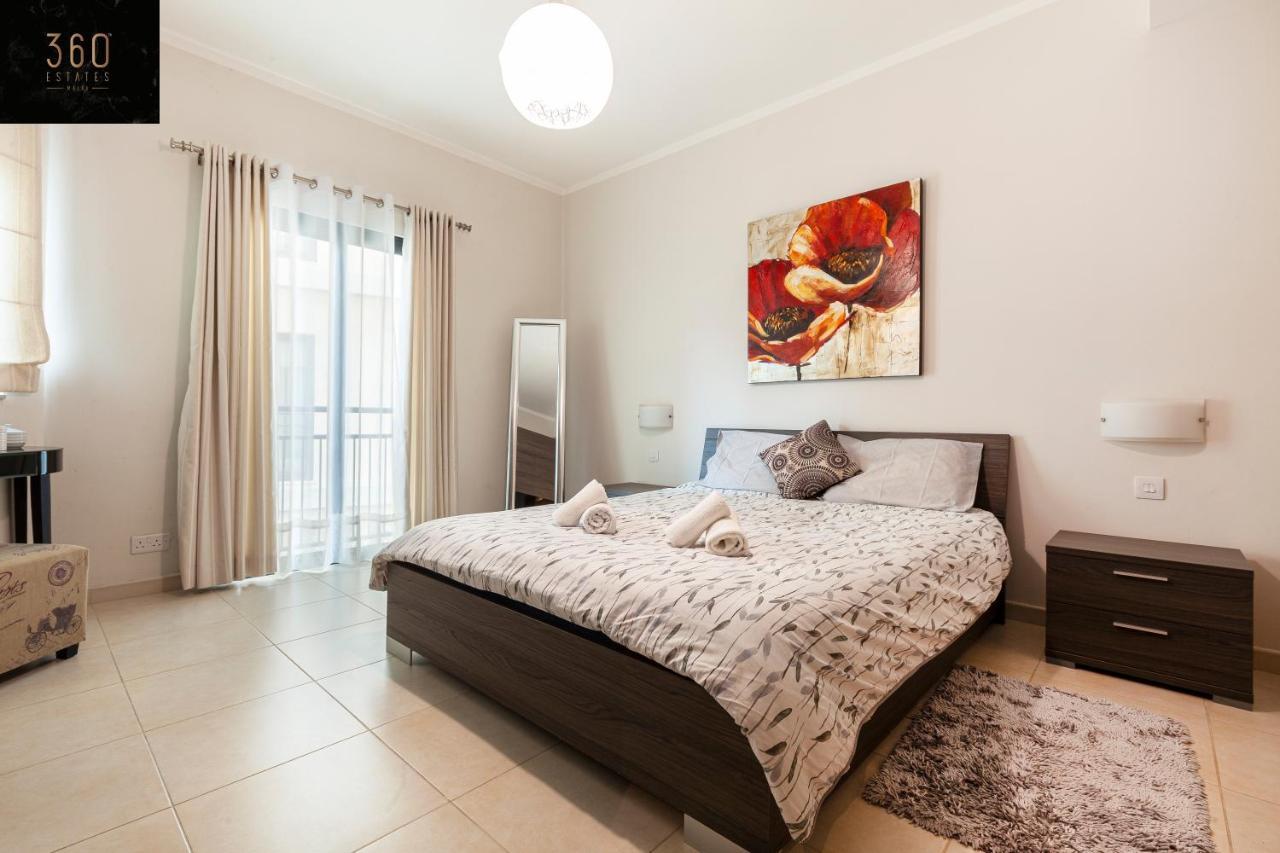 Pender Lux Complex - 3Br Unit With Private Parking By 360 Estates Lägenhet St. Julian's Exteriör bild