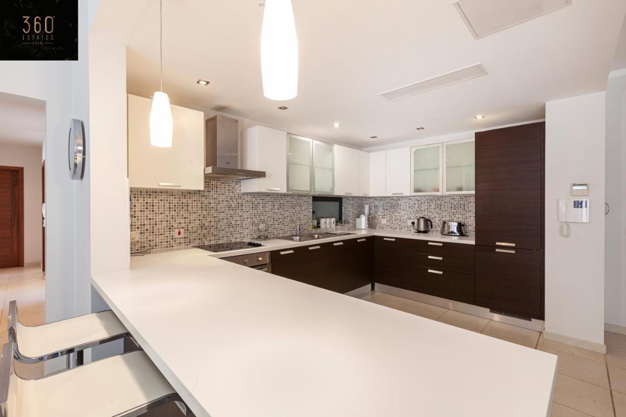 Pender Lux Complex - 3Br Unit With Private Parking By 360 Estates Lägenhet St. Julian's Exteriör bild